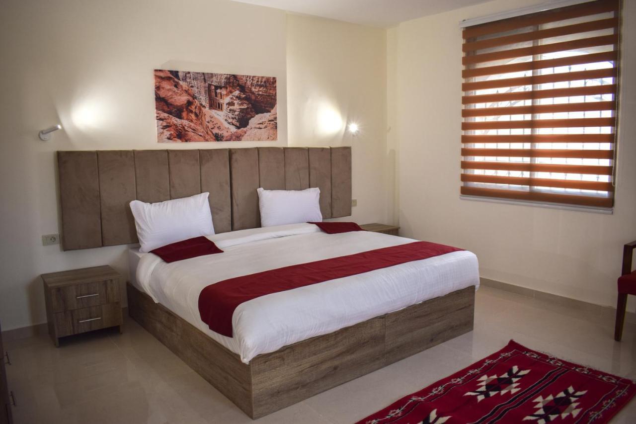 Twilight Hotel Petra Wadi Musa Exterior foto