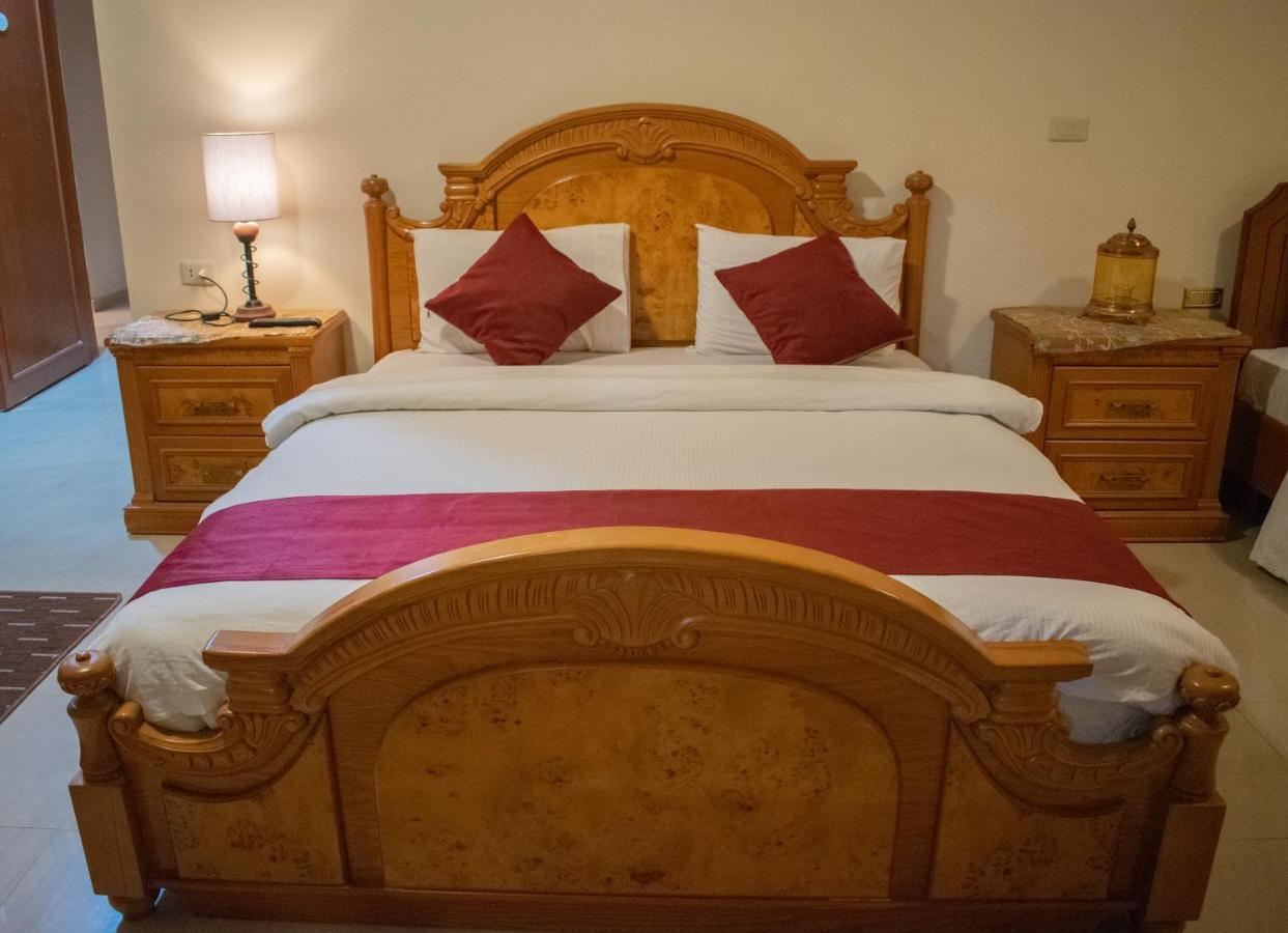 Twilight Hotel Petra Wadi Musa Exterior foto