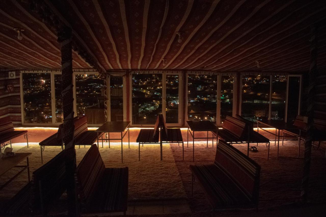 Twilight Hotel Petra Wadi Musa Exterior foto